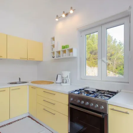 Nina Apartment Skradin